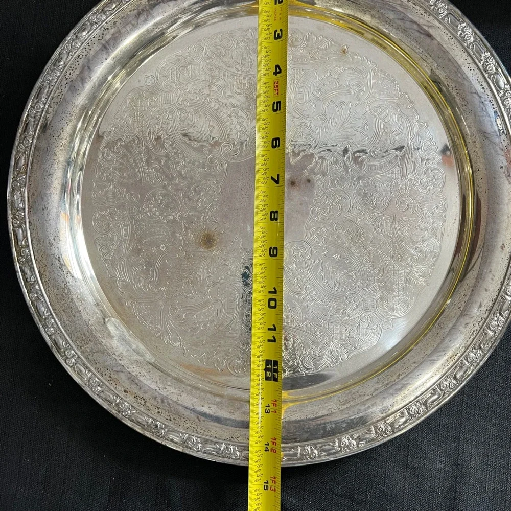 Oneida USA‎ Vintage Silverplate Round Serving Tray 15 Inch Ornate Etched Floral